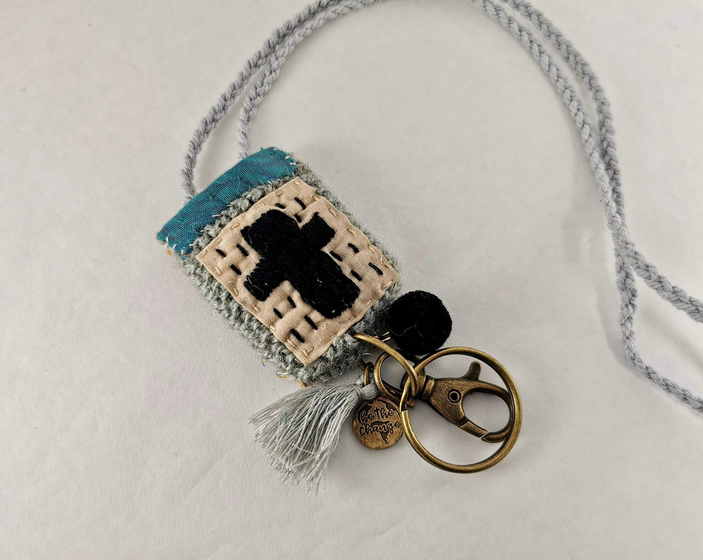 Guatemalan Woven Wool & Hand Embroidered Keyring/Lanyard